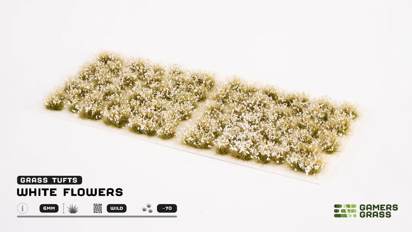 Gamers Grass: White Flowers