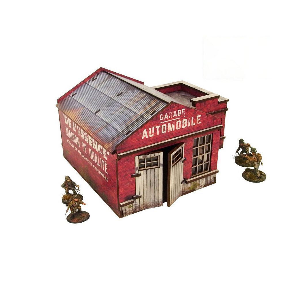 Micro Art Studio - WW2 Normandy Garage w. Petrol Station PREPAINTED [28mm/1:56]