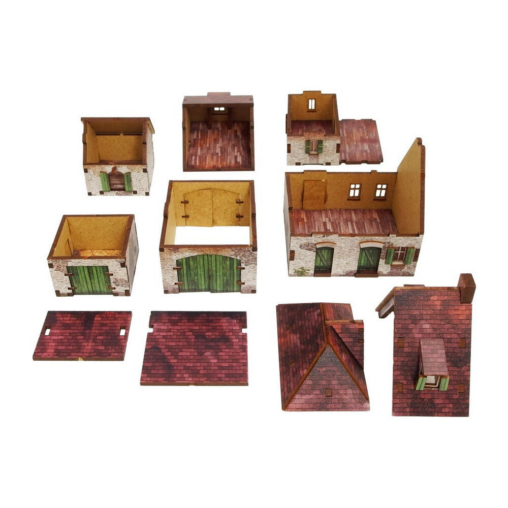 Micro Art Studio - WW2 Normandy Farmhouse w. Outbuildings PREPAINTED [15mm/1:100]