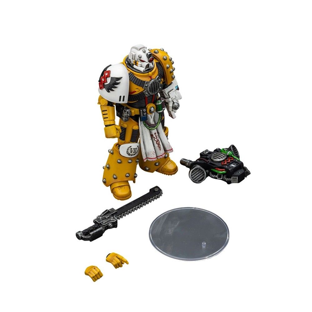 Warhammer Collectibles: 1/18 Scale Imperial Fists Legion Apothecary