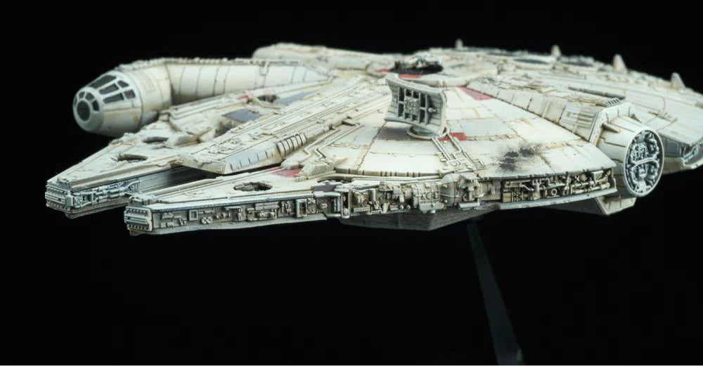 Bandai: Star Wars Vehicle Model 006 Millennium Falcon