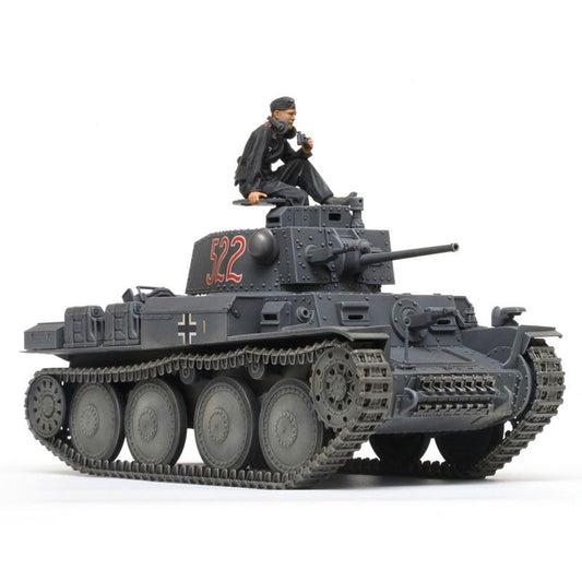Tamiya: 1/35 Panzerkampfwagen 38(T) AUSF. E/F - Warhaus