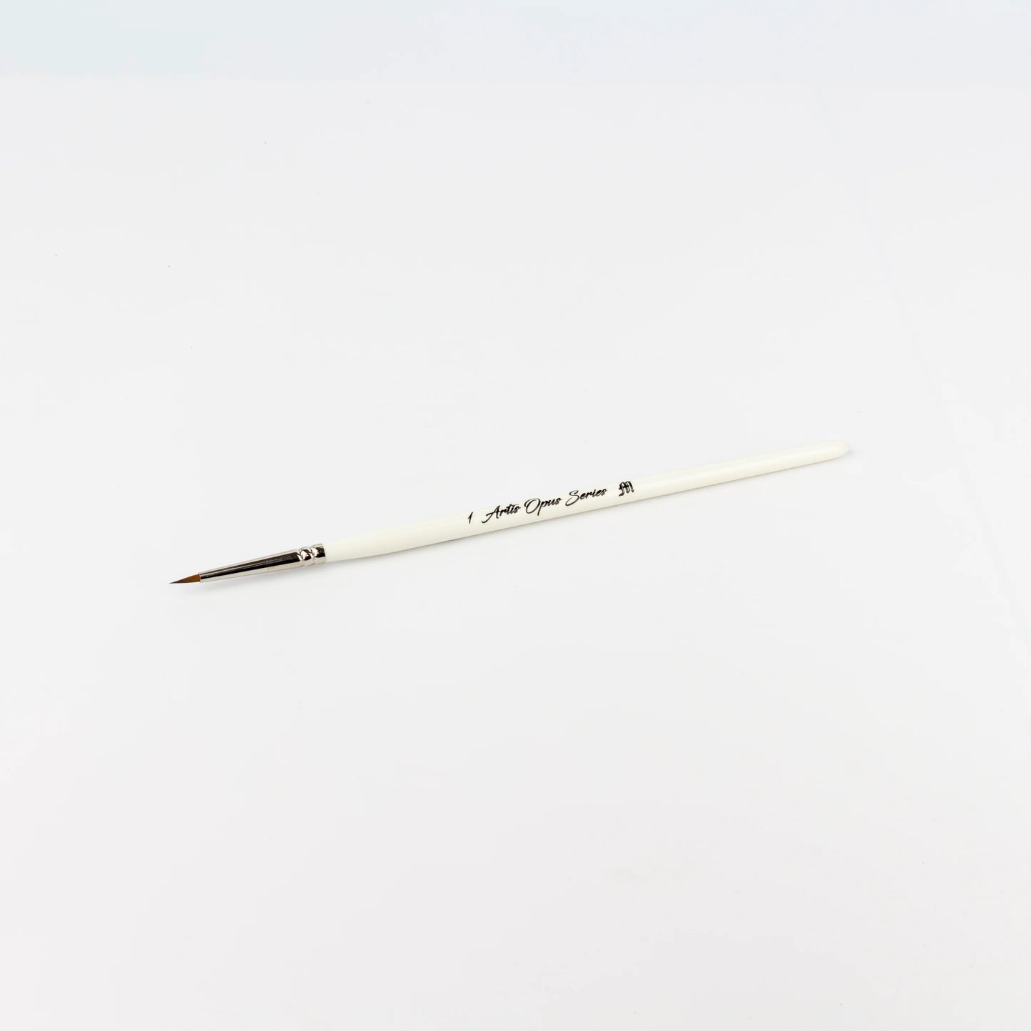 Artis Opus: Series M Brush