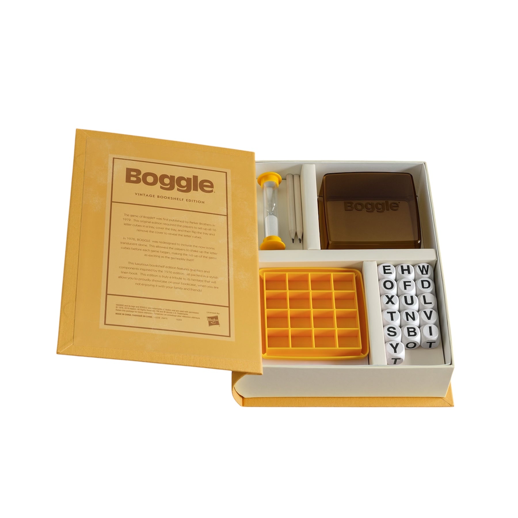 Boggle Vintage Bookshelf Edition Board Game