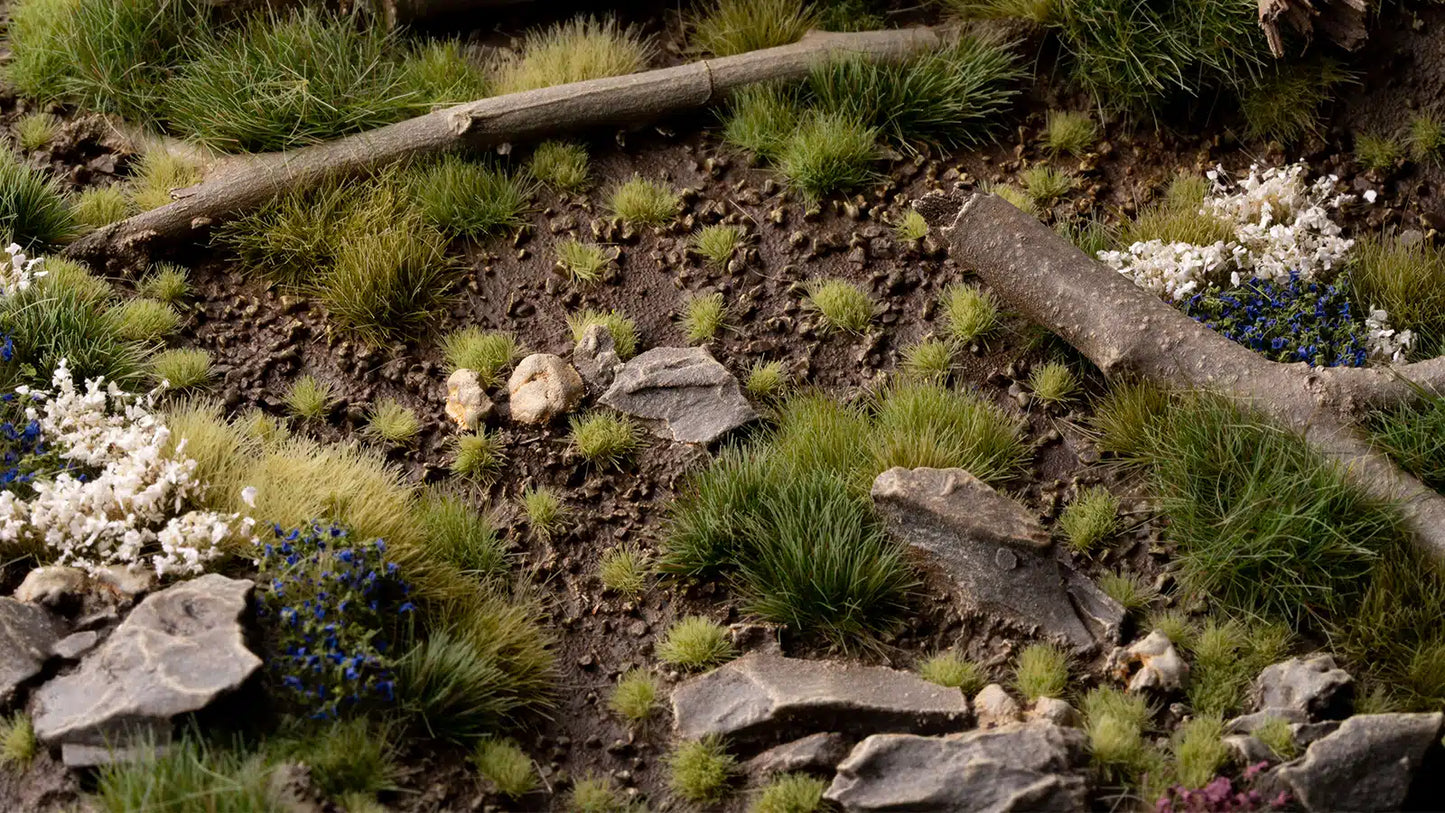 Gamers Grass: Tiny Tufts Light Green (2mm) - Warhaus