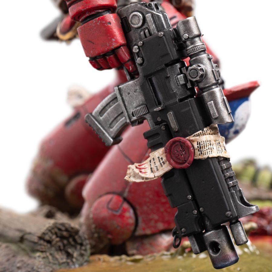 Warhammer 40,000 – Blood Angels Intercessor Sergeant 1:10 Scale Statue