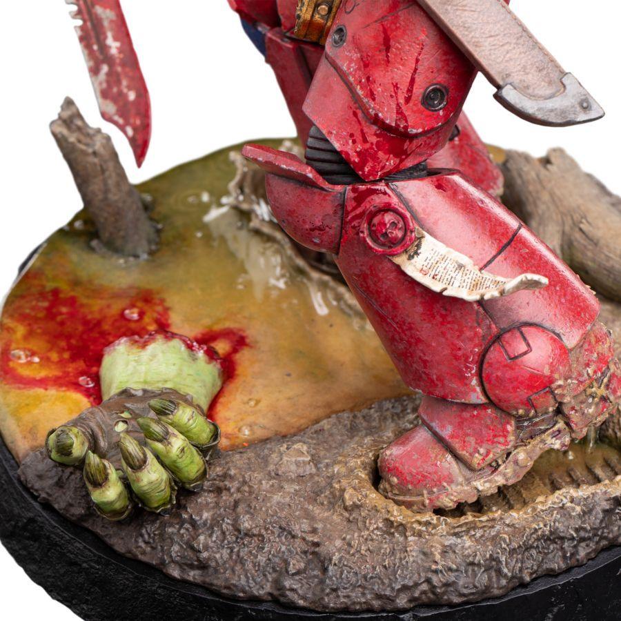 Warhammer 40,000 – Blood Angels Intercessor Sergeant 1:10 Scale Statue
